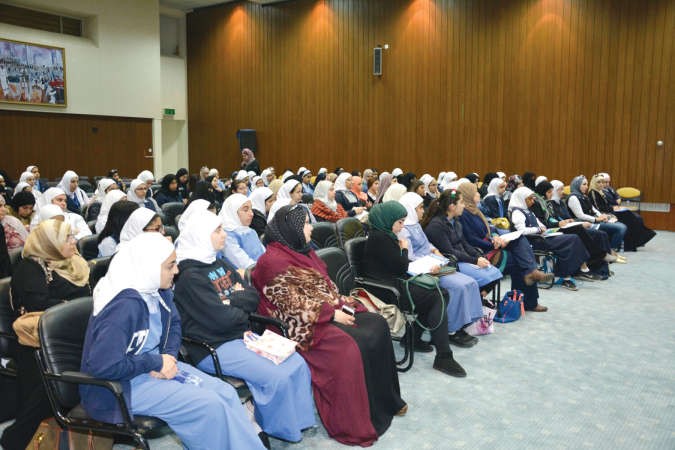 النادي العلمي نظم برنامجاً إرشادياً للمشاركين بمسابقة الكويت للعلوم والهندسة