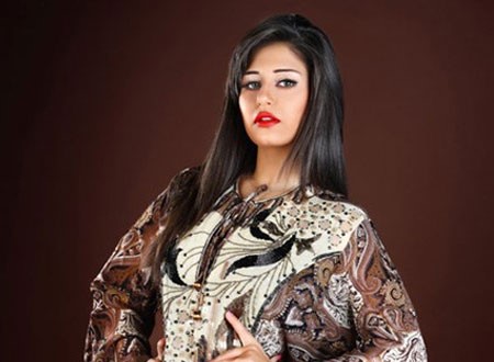 منة فضالي تحتفل بعيد ميلاد والدتها