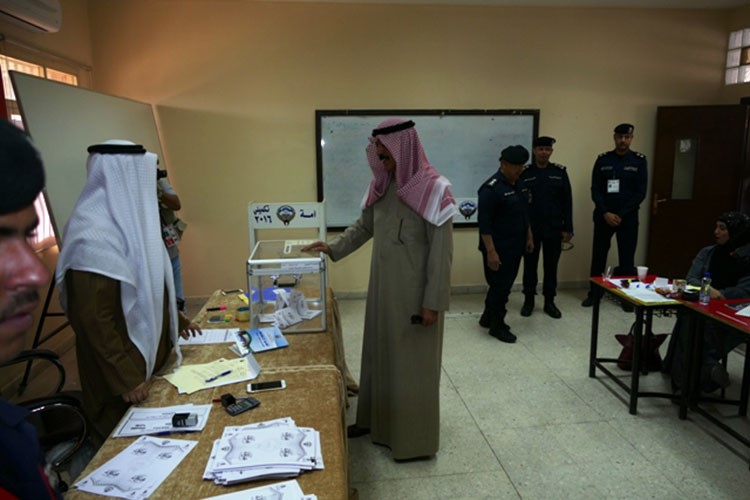 وزير الداخلية: تسخير جميع الإمكانيات لإنجاح الانتخابات التكميلية في "الثالثة"