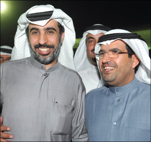 سيف العازمي يبارك للنائب علي الخميس