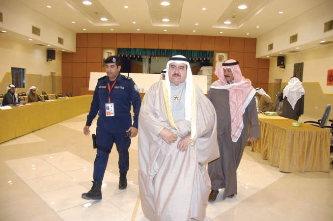 محافظ العاصمة ثابت المهنا والمقدم فيصل الخالدي﻿