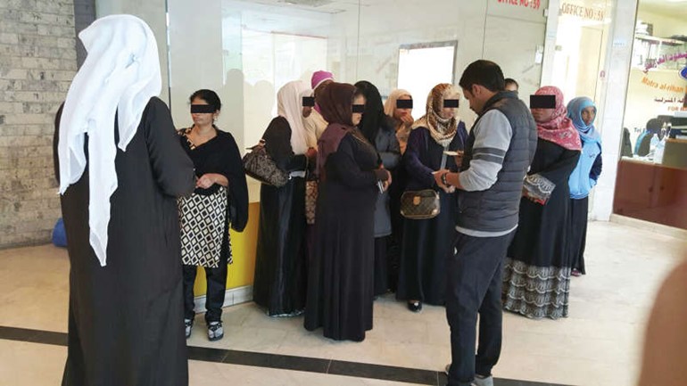 جانب من الحملة على المتغيبات والمخالفات﻿