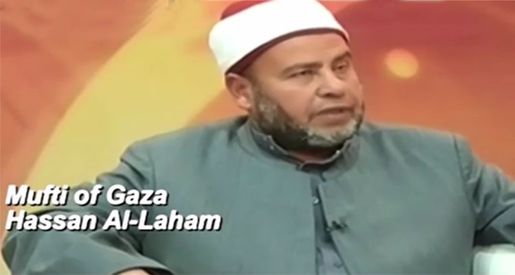  بالفيديو... مفتي غزة: هكذا يجب أن يضرب الرجل زوجته دون ان يؤذيها 