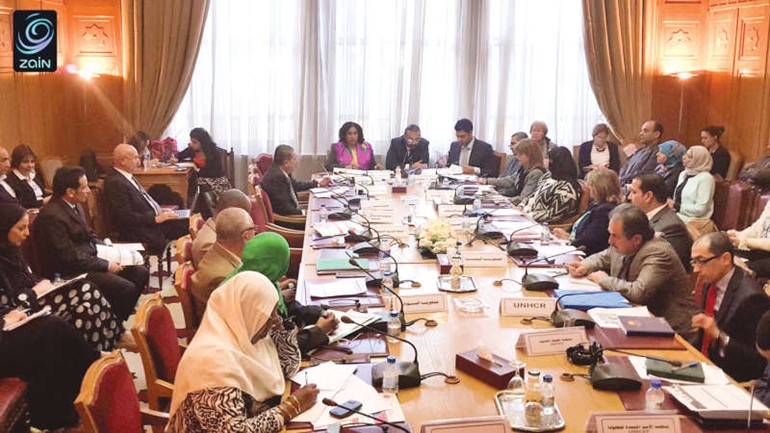 عبدالله العوضي يستعرض مبادرات زين خلال المؤتمر 