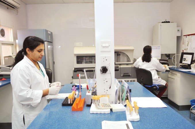 «الأنباء» جالت في المركز الطبي التأهيلي: يخدم أكثر من 2000 نزيل  من خلال 581 موظفاً