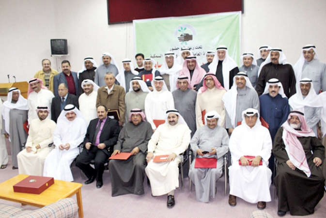 الحساوي والغيث مع المحتفى بهم﻿