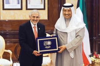 سمو رئيس الوزراء الشيخ جابر المبارك مستقبلا دهلال الساير 