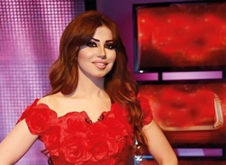 شاهد.. حليمة بولند تنشر صورة مع والدتها 