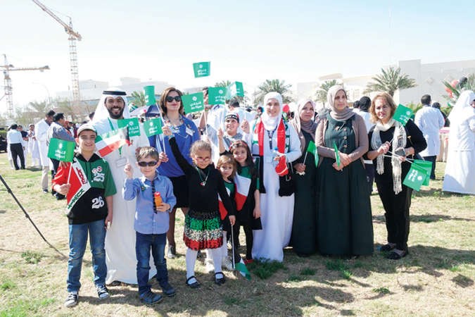 جانب من احتفالات مركز الكويت لمكافحة السرطان برعاية التجاري