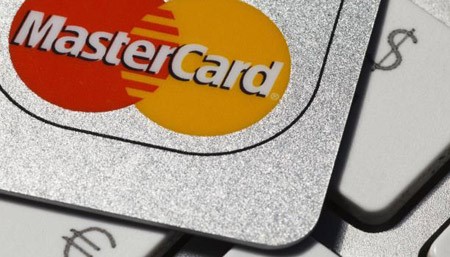 احذروا... البطاقات البنكية عرضة للسرقة عبر موجات الراديو 