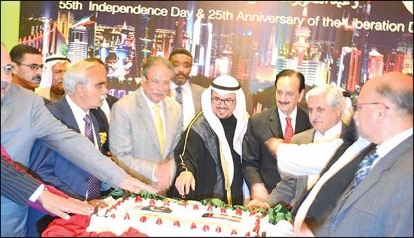 سفيرالكويت لدى باكستان نواف عبدالعزيز العنزي خلال احتفال سفارةالكويت في باكستان بالاعياد الوطنية