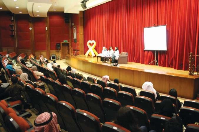 جانب من الاجتماع مع اولياء الامور﻿