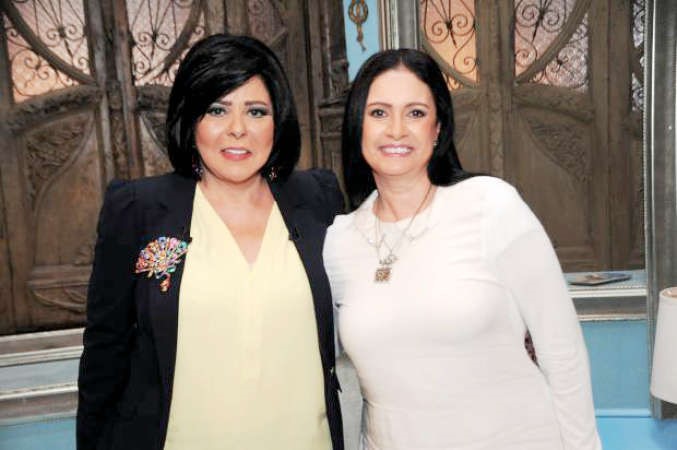 داحلام وشقيقتها الفنانة اسعاد يونس﻿