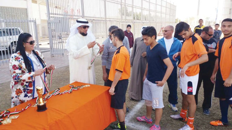 جانب من تكريم الطلاب الموهوبين