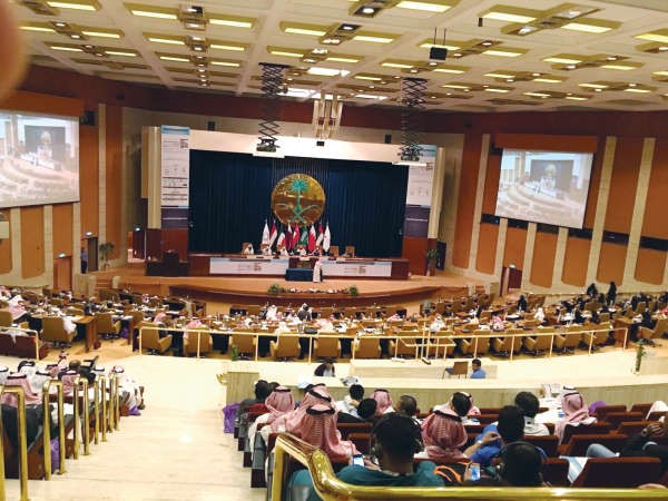جانب من الحضور خلال المؤتمر الخليجي الاول لحقوق المريض