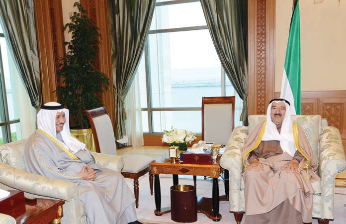  صاحب السمو الامير خلال لقائه سمو رئيس الوزراء الشيخ جابر المبارك ﻿