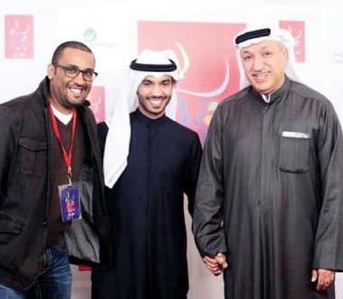مطرف المطرف يتوسط سالم الهندي ومحمد الهاجري