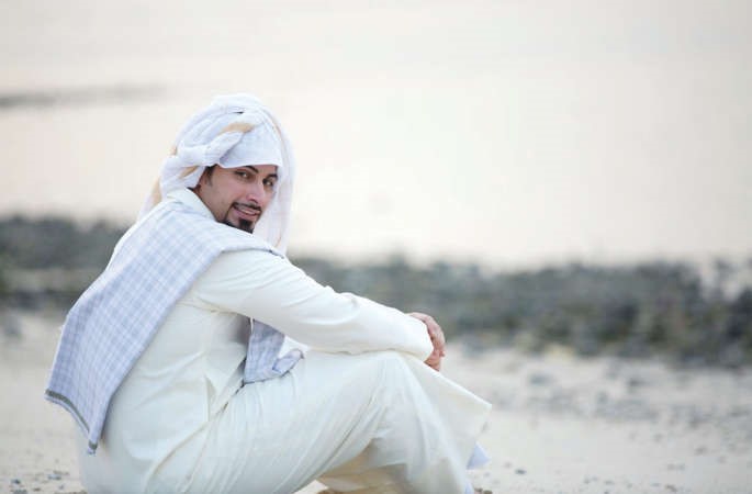 المذيع بدر الدرويش﻿
