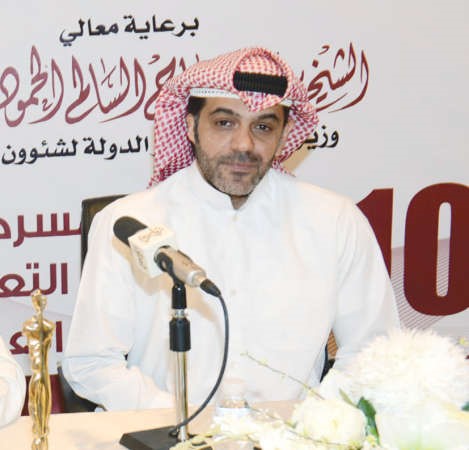 علي وحيدي﻿