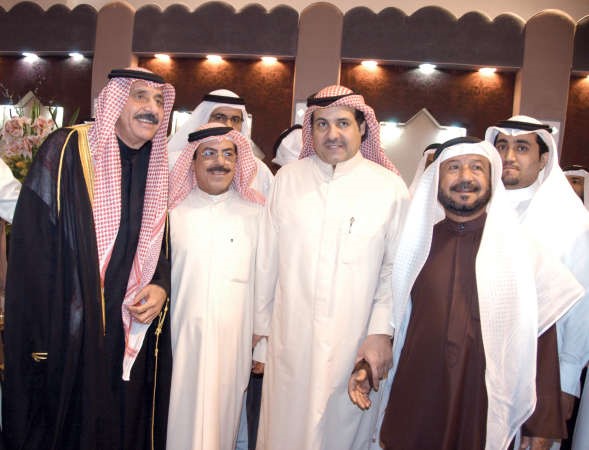 احمد المشعان الجربا مهنئا اللغيصم
﻿