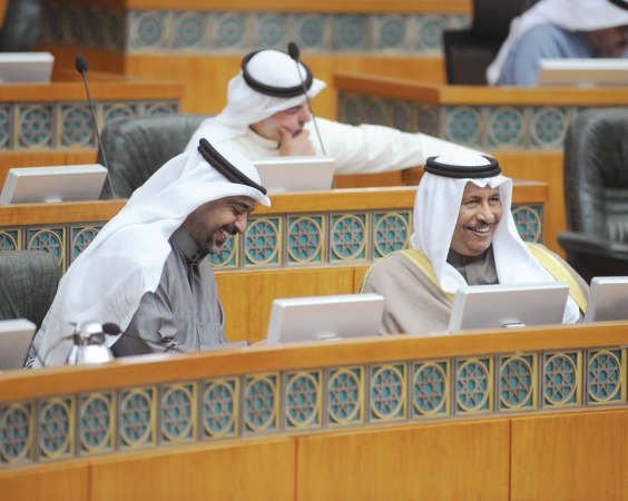 حديث باسم بين سمو رئيس الوزراء والشيخ محمد العبدالله