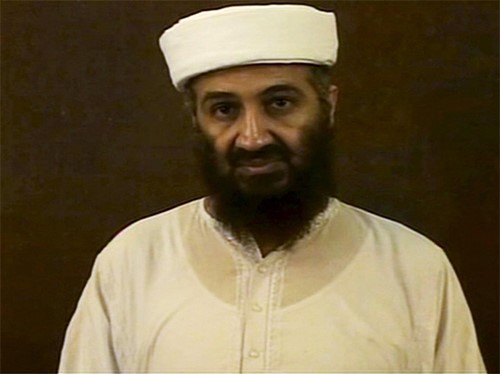 صورة ماخوذة من فيديو نشره البنتاغون لبن لادن في مايو 2011