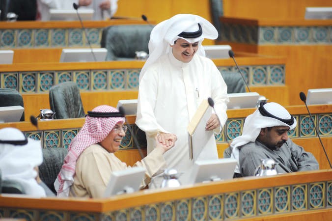 حديث باسم بين الشيخ خالد الجراح وفارس العتيبي