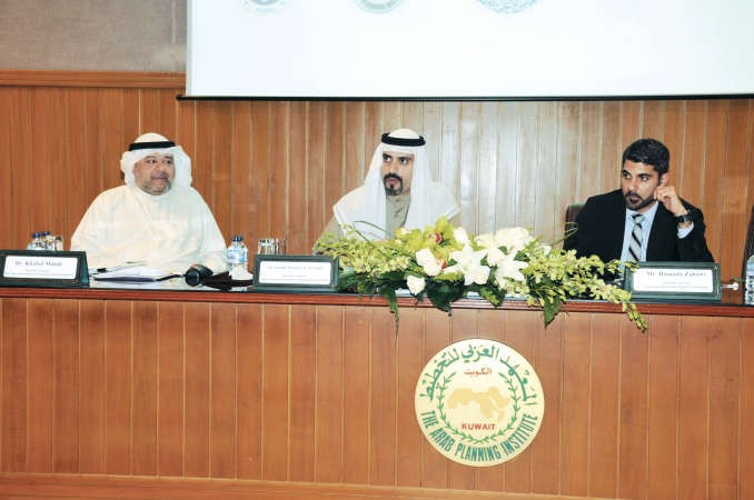 المتحدثون في الورشة