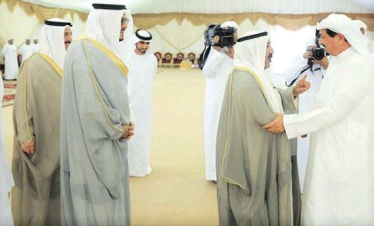الشيخ ناصر صباح الاحمد يقدم التعازي في المغفور له نجل نائب حاكم امارة عجمان 