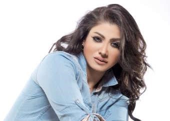 ليالي أسد لـ «الأنباء»: إبراز المذيعة لمفاتنها لجذب المشاهدين يقلل من قيمتها