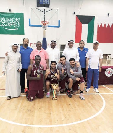 فرحة لاعبي النصر بالحصول على لقب البطولة﻿