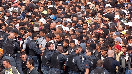 البابا يصف تدفق اللاجئين بأنه "غزو عربي" لأوروبا