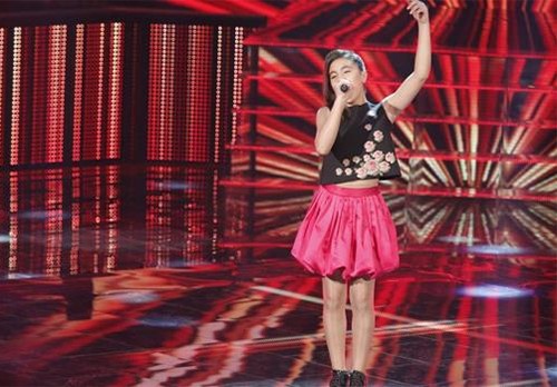 بالفيديو والصور.. غير اللقب: 5 نجاحات للين الحايك.. "أول لبنانية منتخبة منذ 2009" 