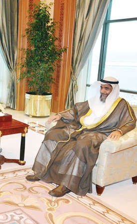 دعبدالرحمن الجيران خلال اللقاء﻿