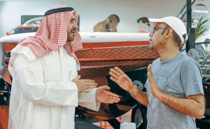 الكاظمي في حوار مع الزميل اسامة المنصور 