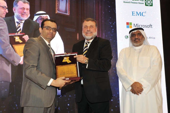 مدير قطاع الاراضي والممتلكات في شركة Esri NeA عمر عباس﻿