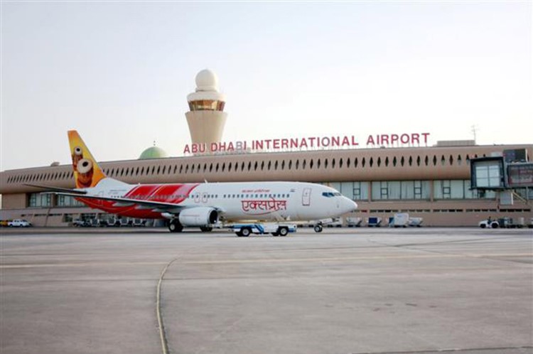 إغلاق مطار أبوظبي الدولي بسبب سوء الأحوال الجوية