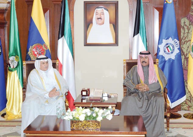 سمو ولي العهد لدى استقباله الشيخ خالد الجراح ﻿