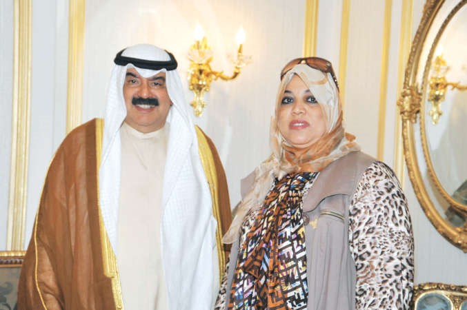خالد الجارالله مع الزميلة هناء السيد﻿