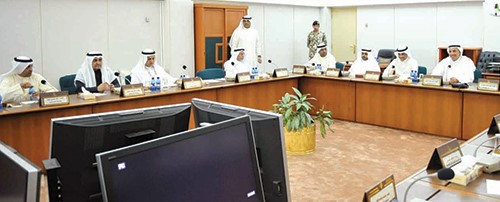 عبدالوهاب الوزان ووليد الدبوس وضرار الغانم وخالد الخالد اثناء الاجتماع
