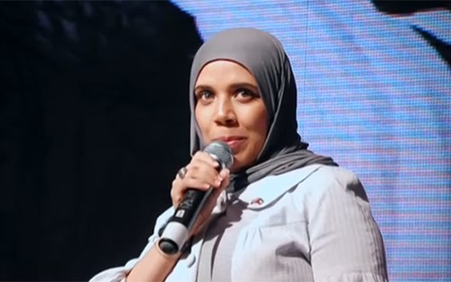بالفيديو.. تقرير "سكاي نيوز" عن كويتية هجرت الرفاهية للعمل الإنساني 
