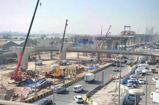 الانفاق على المشاريع الانشائية والبنية التحتية بالكويت لا يتخطى 5 من الانفاق الخليجي على هذه المشاريع في الصورة جانب من اعمال مشروع جمال عبد الناصر الذي يعد من اضخم مشاريع البنية التحتية بالكويت	محمد هاشم﻿