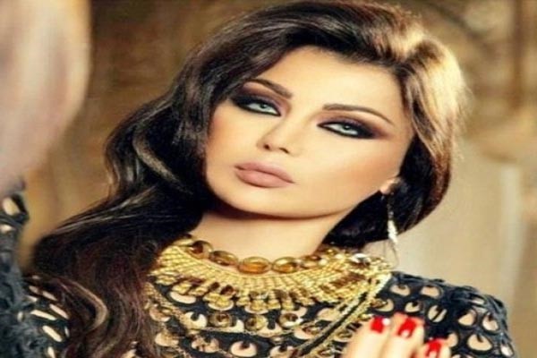 بالصور.. هذا ما فعله مجنون هيفاء وهبي بنفسه من أجلها