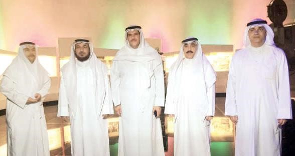 الشيخ سلمان الحمود ويوسف مصطفى ومعلي اليوحة وابراهيم المانع بعد عرض الفيلم﻿