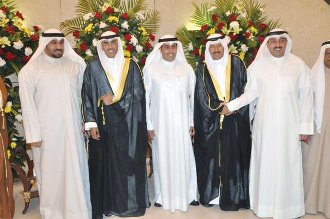 د احمد الهاجري ود مبارك الهاجري واحمد الشمري يباركون