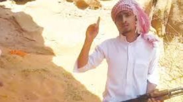 10 علامات بارزة تقودك لكشف الشاب الداعشي؟