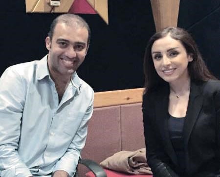 ومع انغام في الاستديو