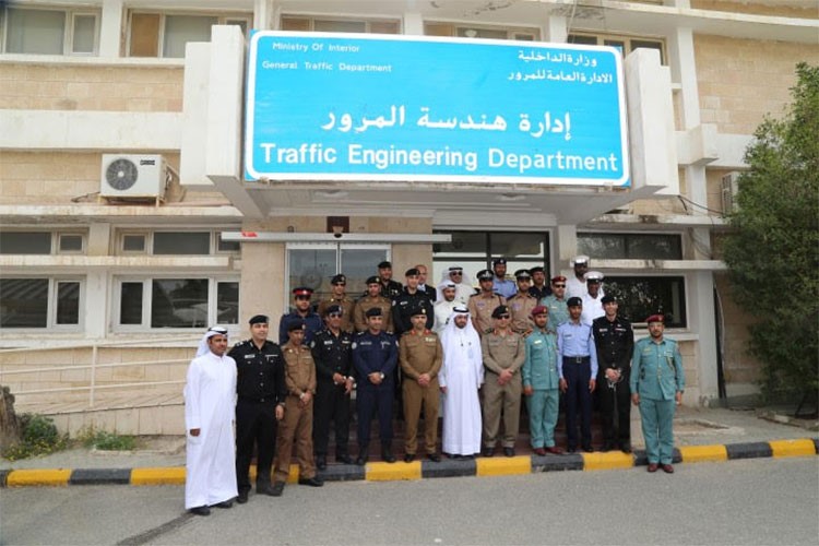 اللواء المهنا يتفقد فتح البلوكات الخاصة بالمخالفات والإفراج الفوري عن المركبات المحجوزة 