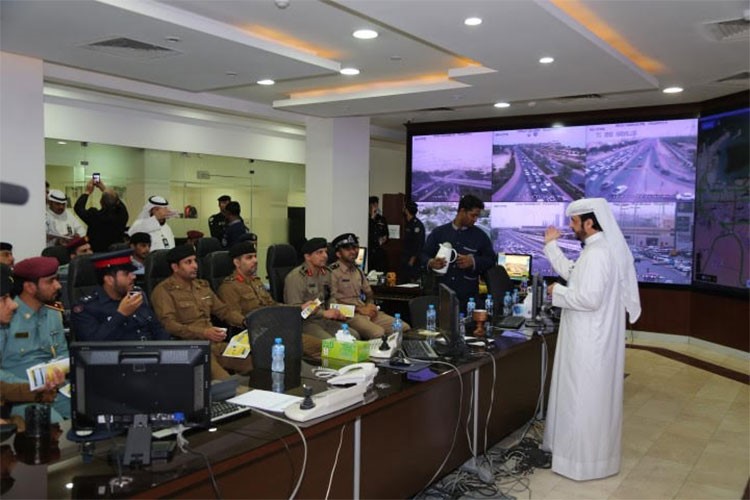 اللواء المهنا يتفقد فتح البلوكات الخاصة بالمخالفات والإفراج الفوري عن المركبات المحجوزة 