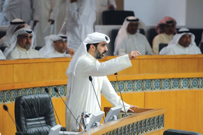 علي الخميس